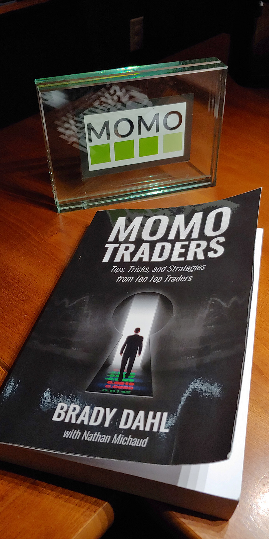 MOMO Traders Stock Market Book Review